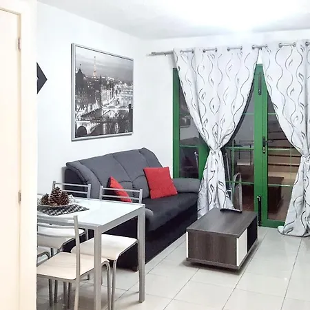Apartment With One Bedroom In Castillo With Shared Pool Furnished Terrace And Wifi 100 M From The Beach Caleta De Fuste