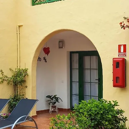 Apartment With One Bedroom In Castillo With Shared Pool Furnished Terrace And Wifi 100 M From The Beach *