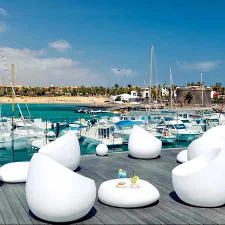 Apartment With One Bedroom In Castillo With Shared Pool Furnished Terrace And Wifi 100 M From The Beach